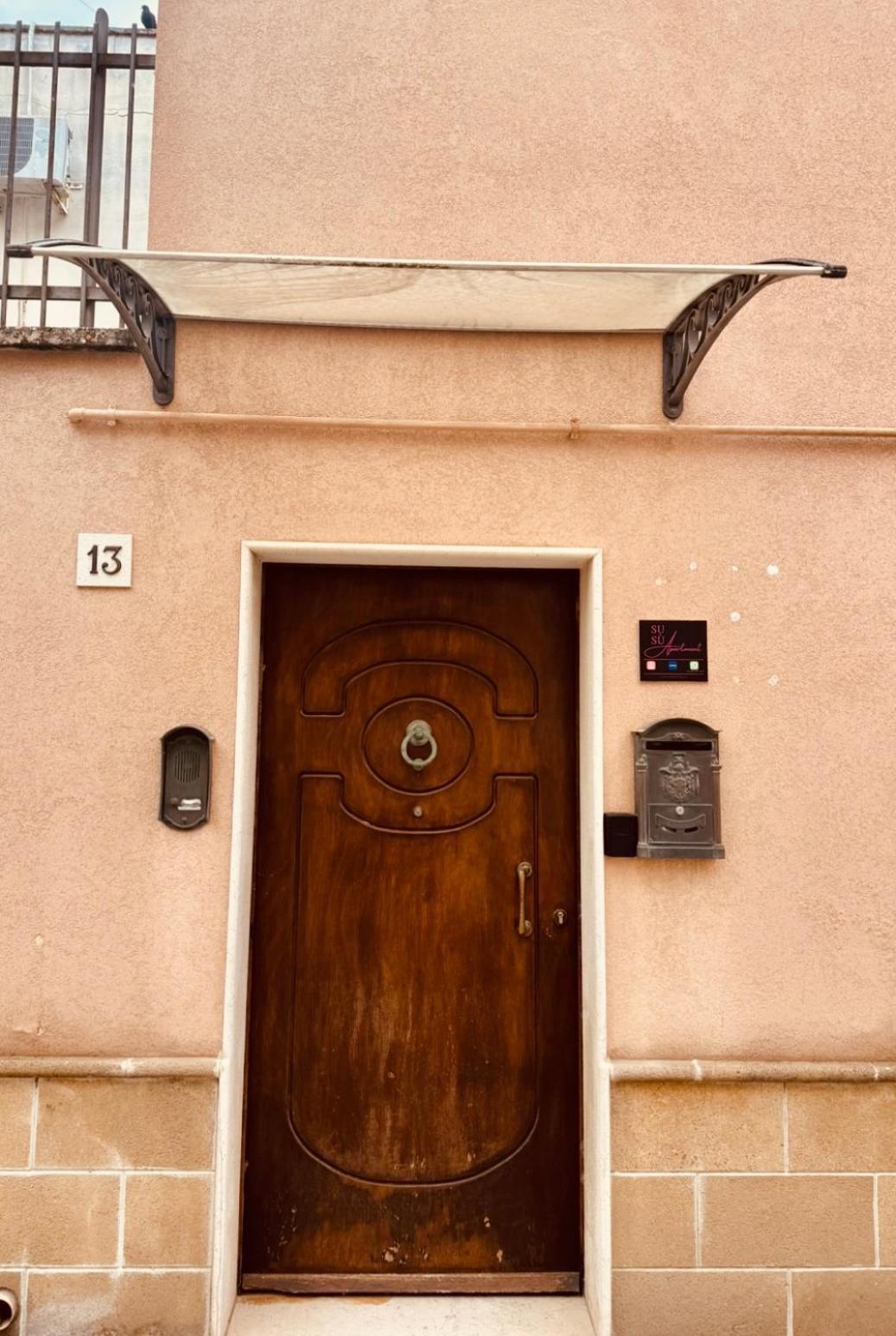 Susu Apartment Brindisi Exterior photo